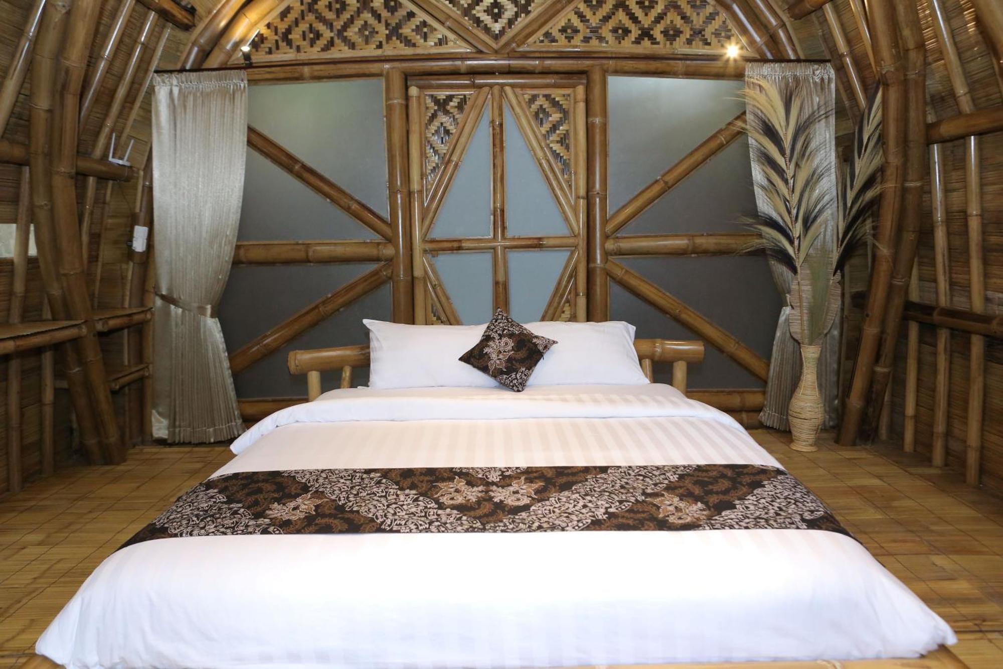 The Osing Bamboo Resort - A Liberta Collection บันยูวังงี ภายนอก รูปภาพ